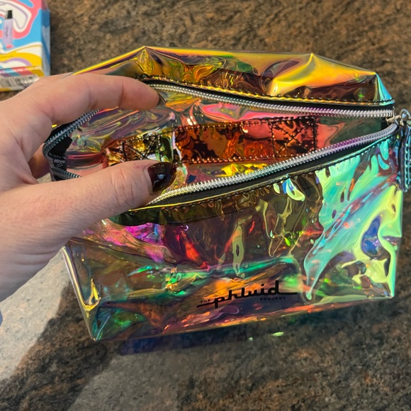 The Phluid Project Clear PVC Fannypack with free gift 4-pc spray set. New! Vegan - Picture 3 of 14